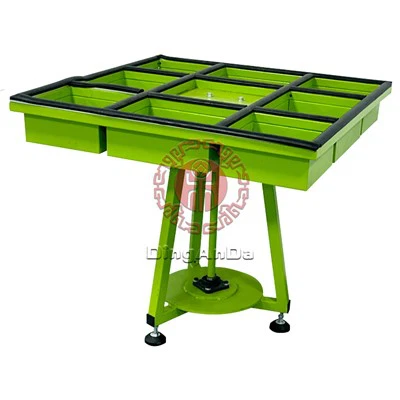 Стіл, що обертається на 360 градусів